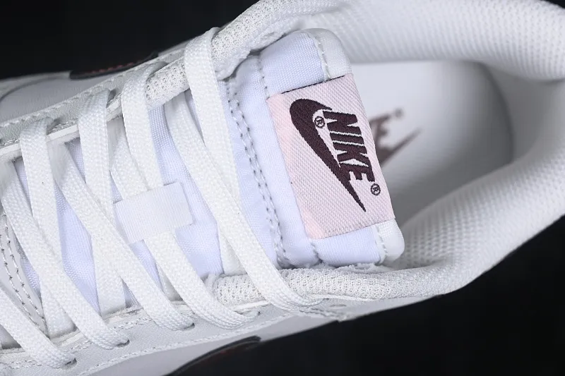 All categories Nk SB Dunk series Nk SB Dunk Low low-top sneakers Nike SB Dunk Low low-top casual sneakers IM6025-121